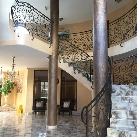 Luxury Artur Апартамент *